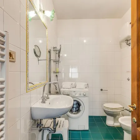 Podere Oliveta - 5 Con Piscina E Vista Εξοχικό σπίτι *