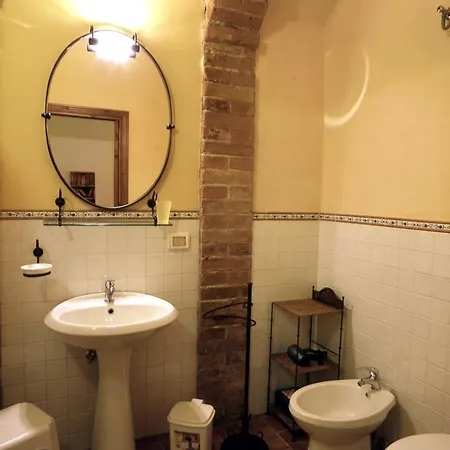 Podere Oliveta Country house
