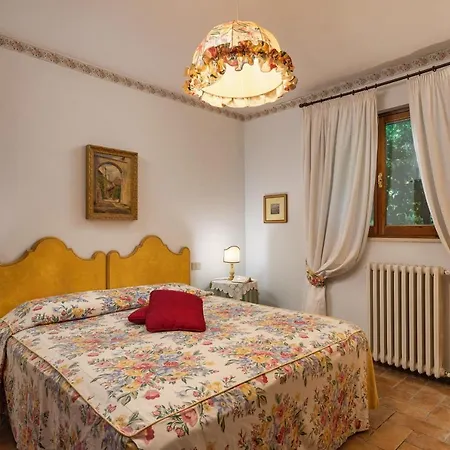 Podere Oliveta Poggibonsi